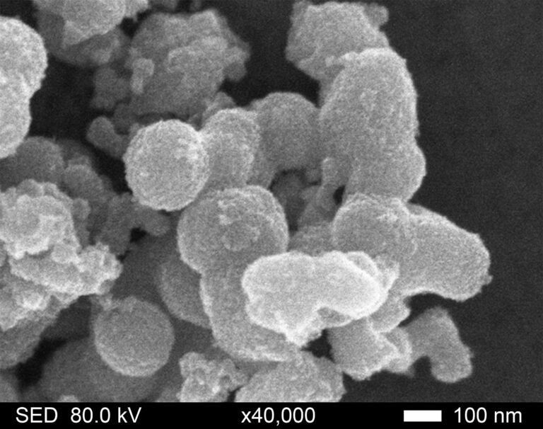 Estudian atender la enfermedad de Parkinson con dispositivo nanotecnológico que acarrea dopamina