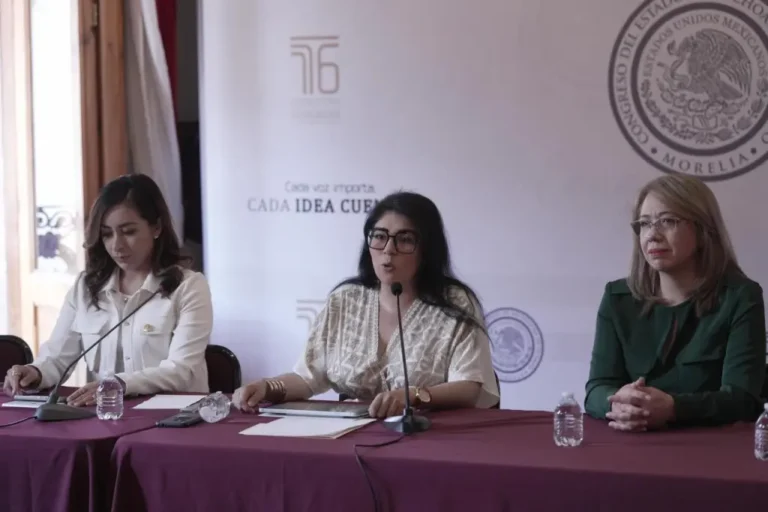 Presentan Vanessa Caratachea y Grecia Aguilar Convocatoria para el Parlamento Infantil Incluyente 2025