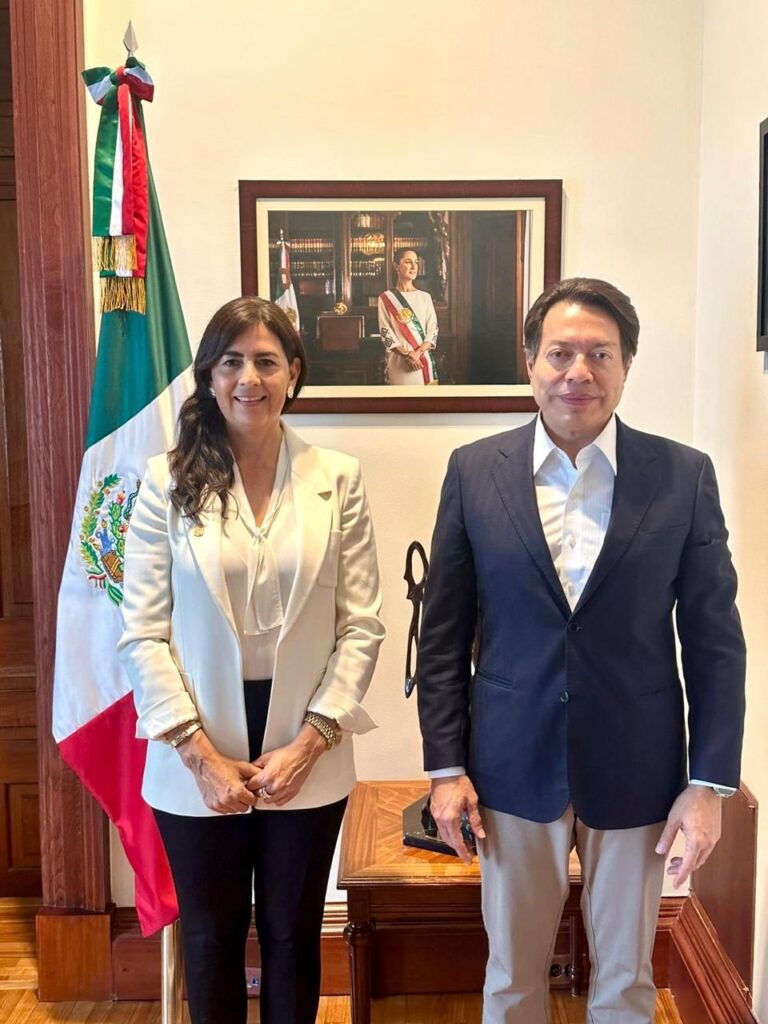 Gaby Molina y Mario Delgado fortalecen coordinación a favor de la educación